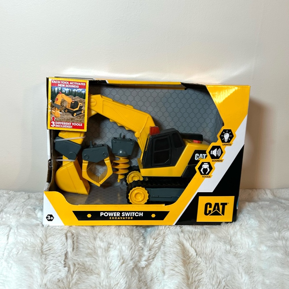 NIB: CAT Excavator with Lights, Sounds & Tools.